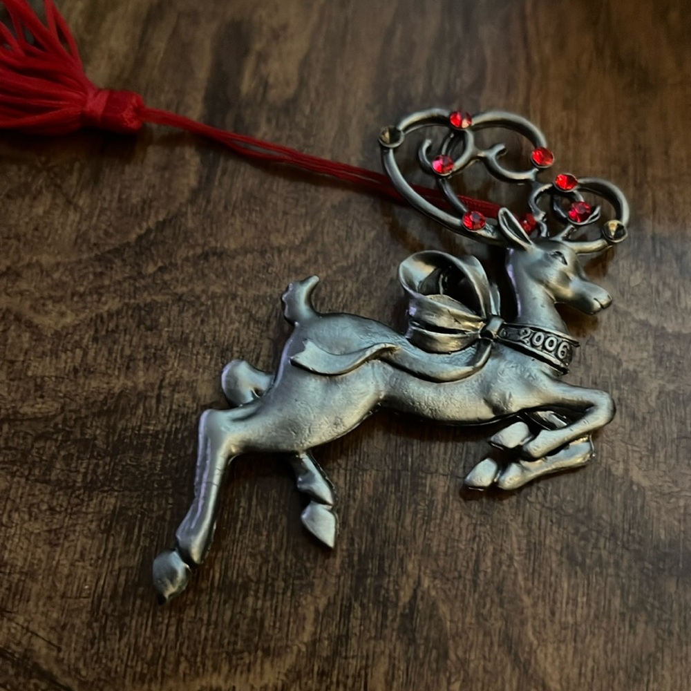 Avon Pewter 2006 Christmas Reindeer Red Gems Ornament